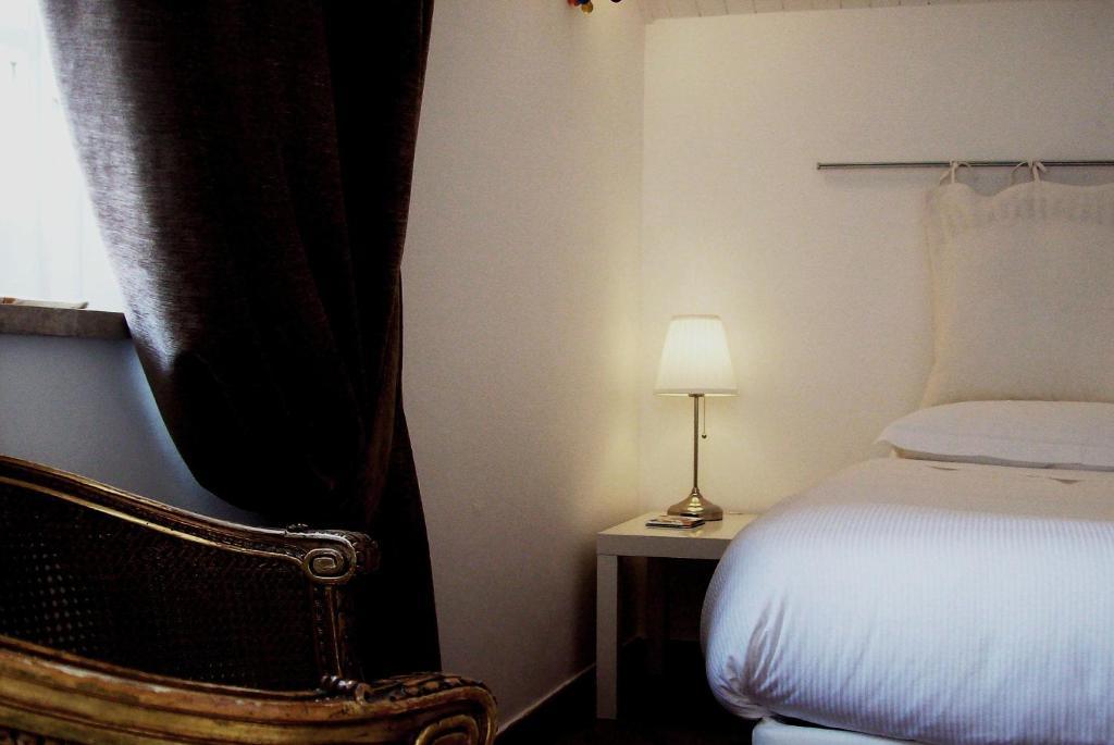 Bed And Breakfast Aloisio San Gregorio di Catania Værelse billede